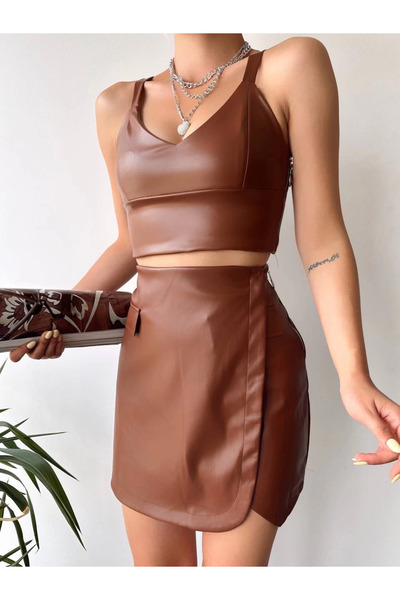 Zerenyus Leather Skirt with Pocket Detail and Oval Cover, Brown
