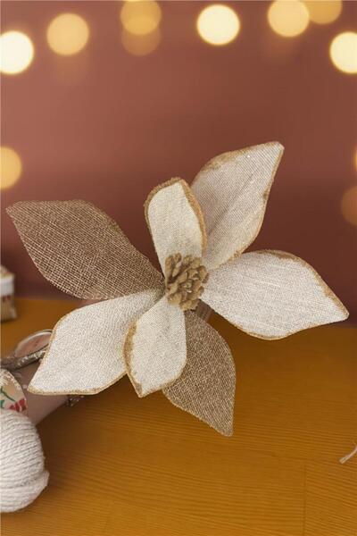 Brandsmiths Yılbaşı Ağaç Süsü – Beyaz Çiçek Detaylı