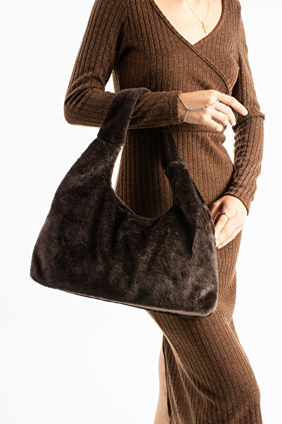 cocy-col حقيبة يد وكتف نسائية من الفرو الناعم موديل ARLOT باللون البني