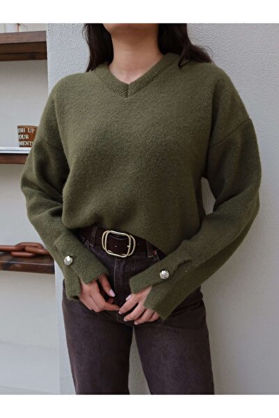 ESRAHELVACI V-Neck Sleeve Buttoned Soft Sweater