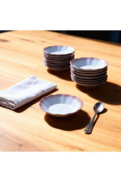 Güral Porselen طبق شاي أسيم 12 قطعة مقاس 10 سم 30526