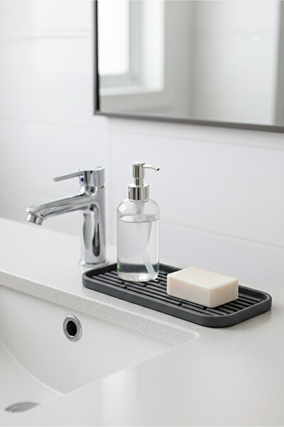 Orvila Silicone Non-Slip Square Oil Pot Mat Multi-Purpose Organizer Mat