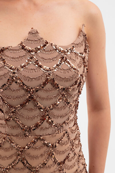 Lafaba Γυναικείο μακρύ βραδινό φόρεμα σε καφέ στράπλες με χάντρες