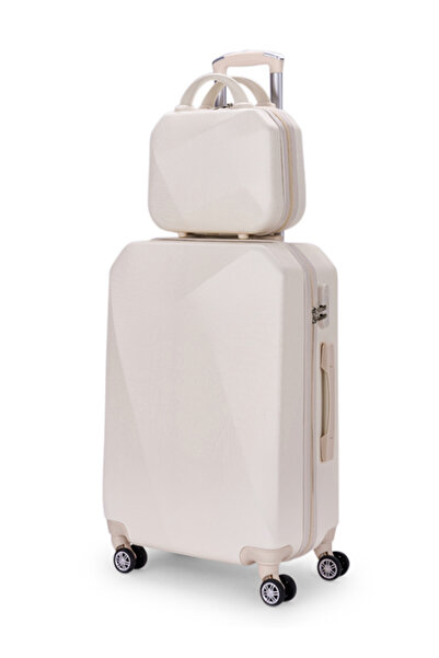 LİMRA A travel bag set consisting of 4 luggage bags of various sizes, made of strong and lightweight materials.