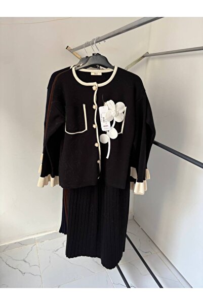 Butik gül detaylı etekli takıkm