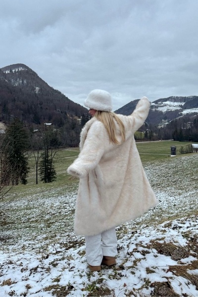 keisy Premium Plush Bucket Hat