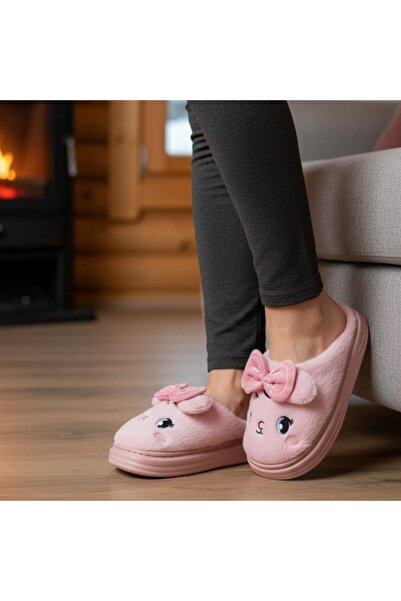 OEM Fluffy and fun slippers for women, for indoors or short outings, L679