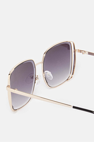 REDTAG Women Black Oversize Sunglasses