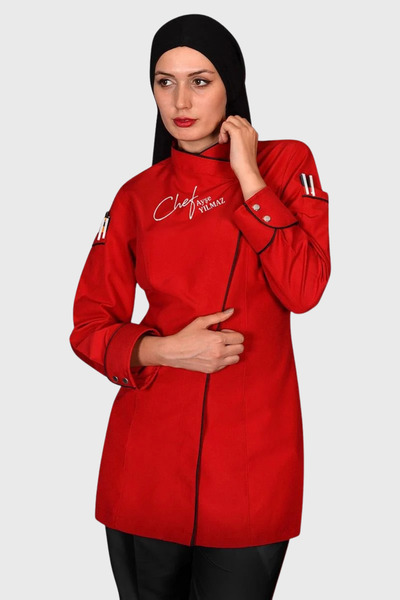 Üniformanya سترة طاهٍة حمراء محتشمة مع اسم هدية، ملابس طاهٍة محتشمة، سترة طاهٍة، زي محتشم