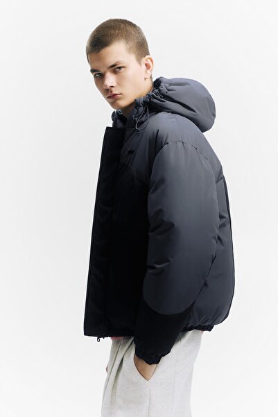 Pull & Bear Panelled puffer jacket