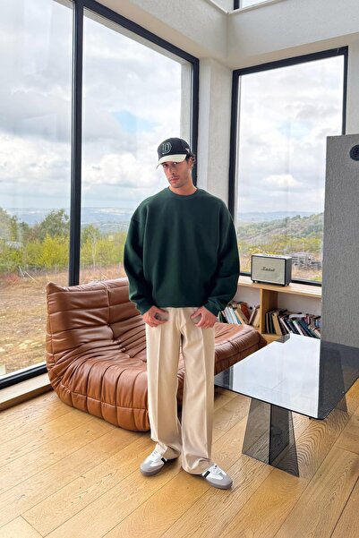 Flaw Wear Basic Crew Neck Sweatshirt