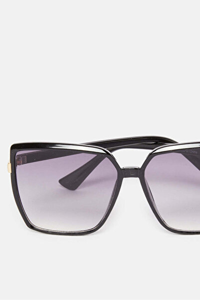 REDTAG Women Black Oversize Sunglasses