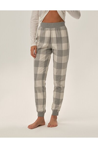 Henderson Women's Classic Pajama Set Long Sleeve Top with Buttons & Plaid Jogger Pants | Farris