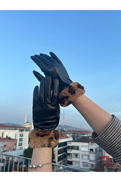 Mollycrush Women's Black Leather-Look Winter Gloves - Stylish Model with Plush Wrist Detail