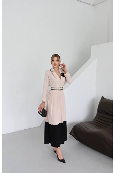 Siseniorita Pleated Maxi Dress with Jacket Top and Contrast Collar - Elegant Cut