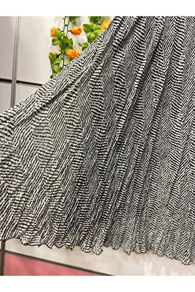 edu collection Patterned Chiffon Bohe Bell Skirt with Lining