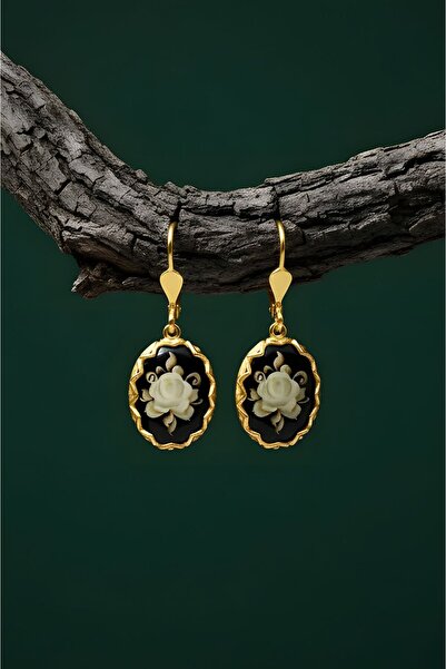 Takıdepo Damla Kehribar İçine Gül Oyma El İşi Gümüş Küpe-Altın Rengi