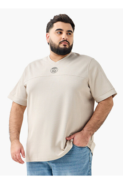 FAV Men Regular Fit V-neck Short Sleeves Printed T-shirt