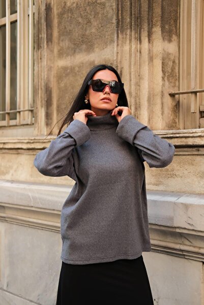 FOR YOU MODA Anthrazitfarbene Rollkragenbluse mit Ärmeldetails