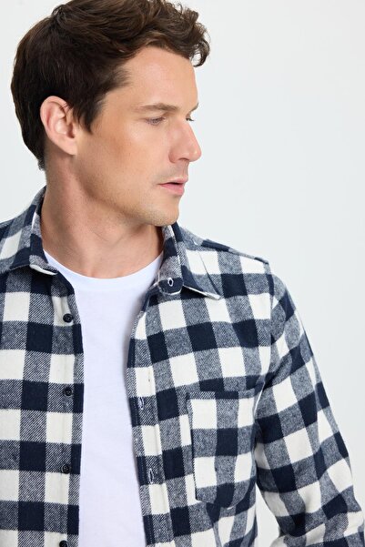 Tudors Men's slim fit long sleeve plaid checkered winter woodcutter shirt with pockets