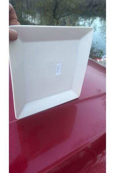 Güral Merid 27 cm Porcelain Serving Plate Square