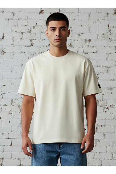 Lee Cooper Men Crew Neck Short Sleeves Graphic T-shirt