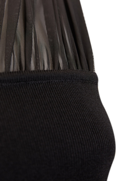 Exquise Pleated Tulle Detailed Sleeveless Knit Blouse