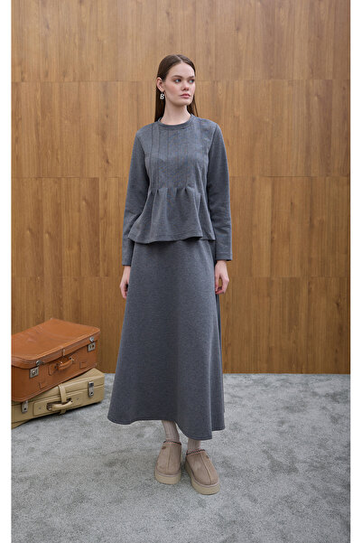 Birgül Bektaş Gray Pleated Detailed Skirt Set
