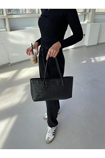 Rivina Nadi Tote Zippered Baguette Hand Shoulder Bag with Knitted Detail