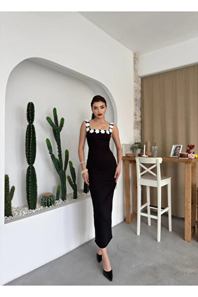 GENCULUS Ming Flower Detailed Dress