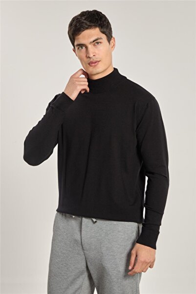 BARRELS AND OIL    Men's Half Turtleneck Sweater - Black