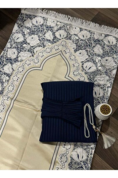 Gerenic Women's prayer rug and sheet set