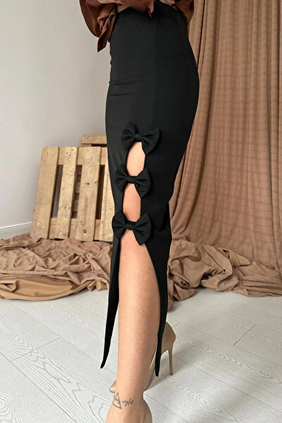 GENCULUS Black Bow Detailed Skirt