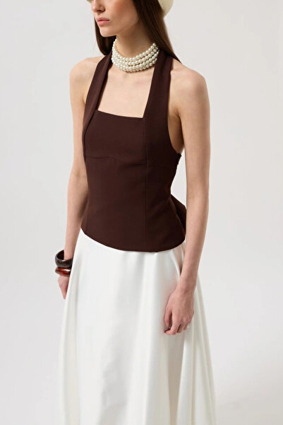 GENCULUS Thick Strap Crop Blouse