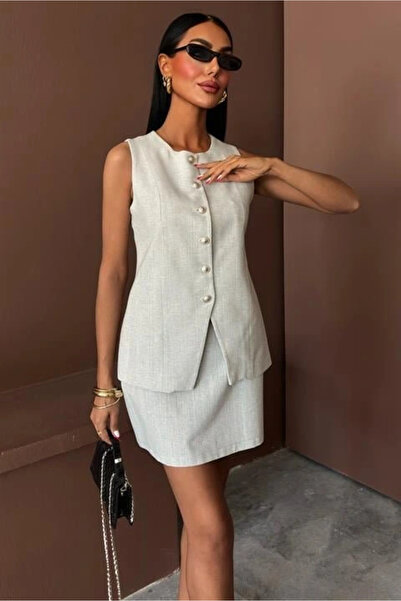 GENCULUS This Long Vest Is a Linen Suit with a Flared Skirt 10148