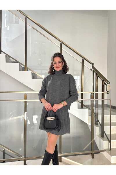 Sude Kızanlıklı High-Necked Sweater with Skirt Knitwear Set