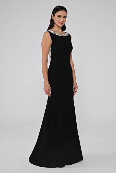 ALFABETA Women's long black evening dress with a round neck and stone details - Graduation dress AB6756-BLACK