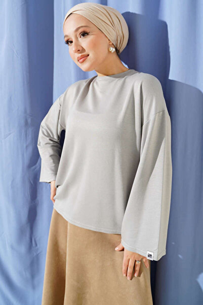 Smy moda Basic Blouse with Wrist Embroidery and Crew Neck