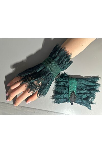 nata LACE CUFFS