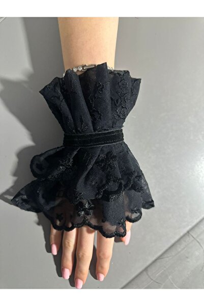 nata LACE CUFFS
