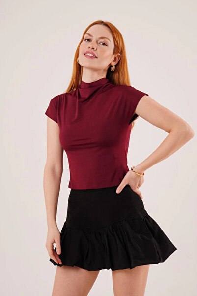 GENCULUS High-Rise Shiny Fabric Burgundy Crop