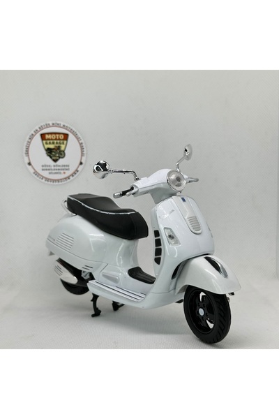 MotoGarage Vespa GTS 300 1:12 Diecast Model – Lisanslı Metal Maket Motosiklet