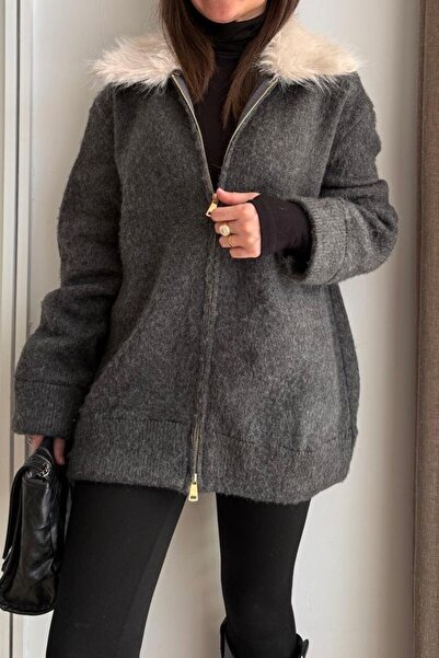 Suziş Double Zipper Cardiganky36874 with Removable Fur Collar