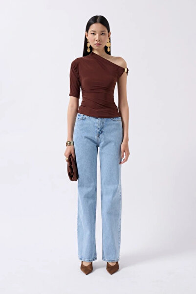 GENCULUS Accessory Detail Cutout Blouse