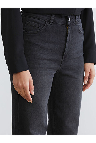 LC Waikiki Gray Straight Fit Women's Jean Trousers