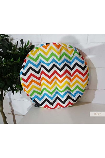 Reiashn Round floor cushion with a wavy geometric pattern