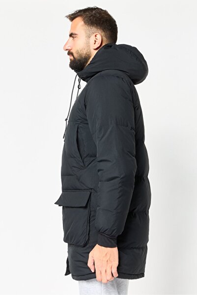 Reebok Men Sportswear Fit Long Sleeve Outdoor Jacket, Black