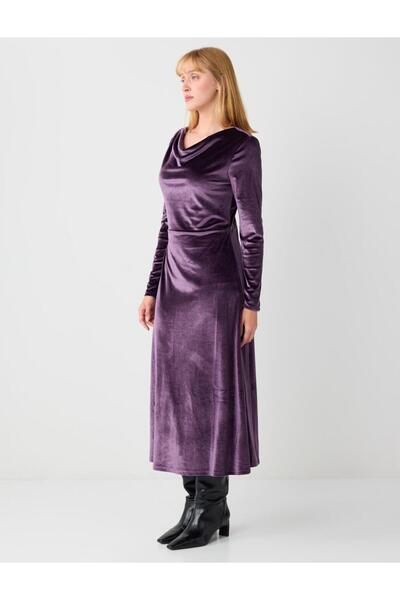 Jimmy Key Rochie lungă din catifea din material subțire cu mâneci lungi și decolteu în formă de prune