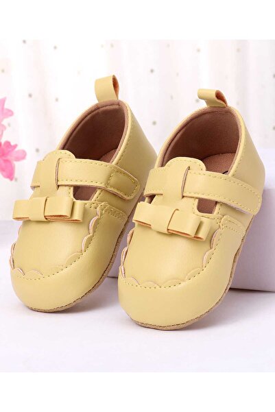 Cute Walk by Babyhug Velcro Closure Booties with Bow Applique - Yellow