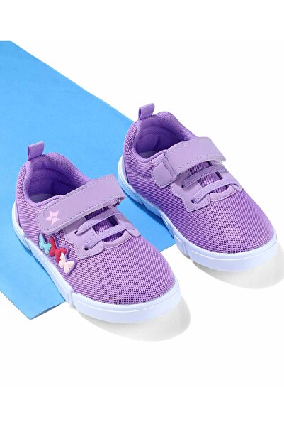 Cute Walk by Babyhug حذاء رياضي بإغلاق فيلكرو مع تطريز فراشة - بنفسجي